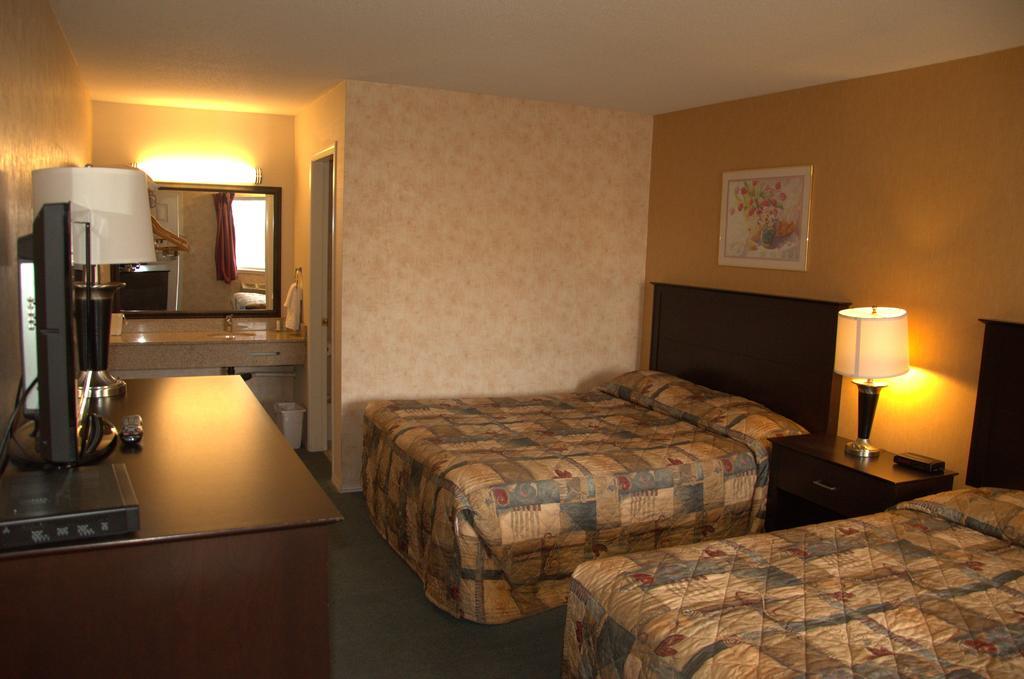 Best Budget Inn&Suites Kamloops Eksteriør billede