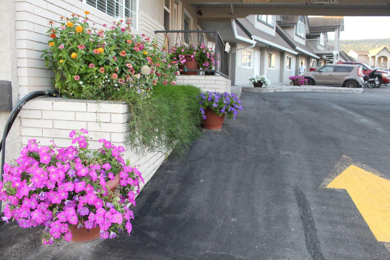 Best Budget Inn&Suites Kamloops Eksteriør billede